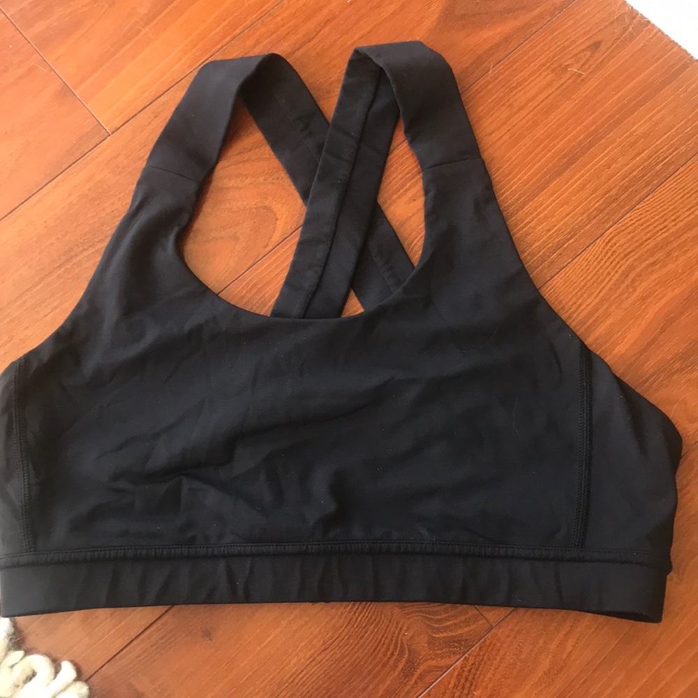 Lululemon sports bra!